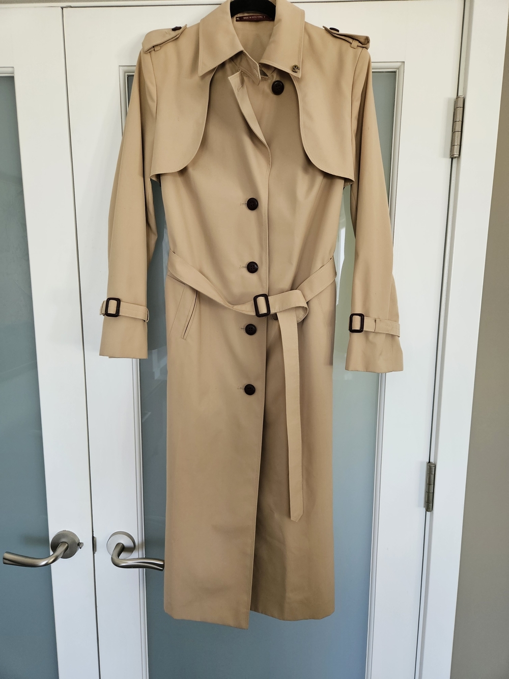 NWOT ETIENNE AGNER Classic Beige Long Trench Coat - Single Breasted, Leather Acc